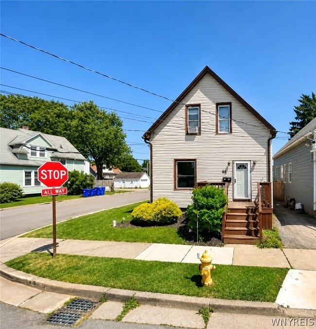 Building Photo - 85 Klas Ave