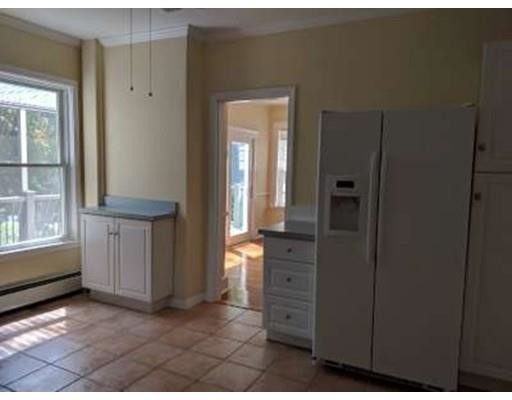 Foto del edificio - 107 Dennison Ave