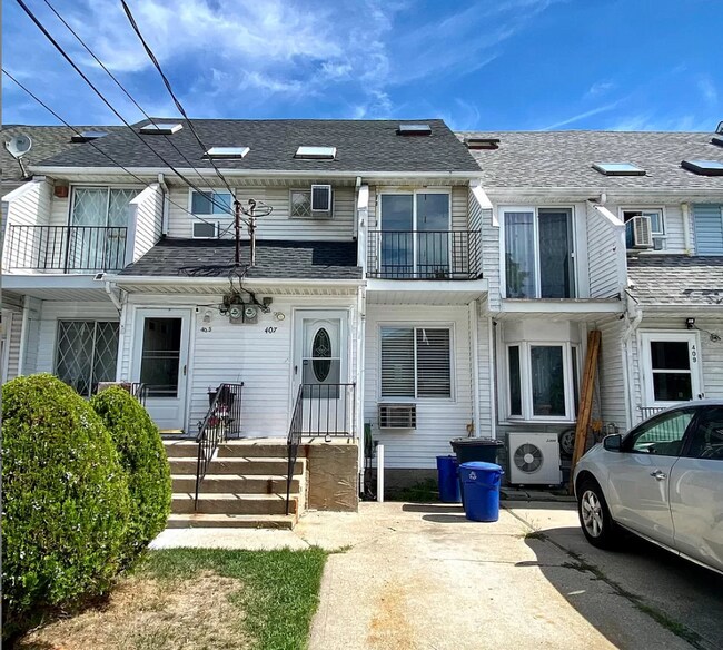 Building Photo - 407 Raritan Ave