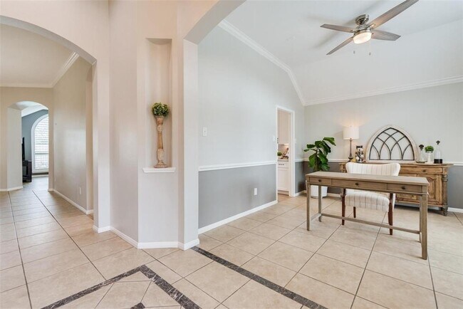 Foto del edificio - 13807 Halpren Falls Cir