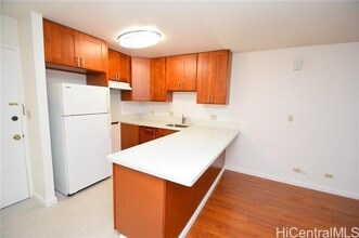 Building Photo - 3045 Ala Napuaa Pl