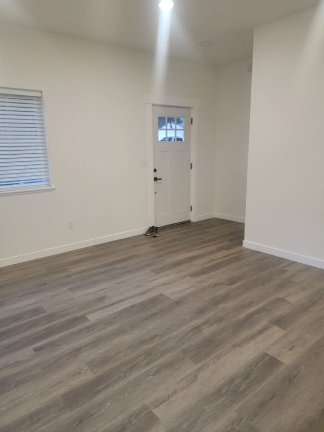 Foto del edificio - New Construction in Yelm's Clearwood Gated Community