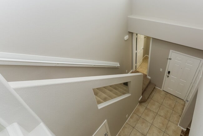 Building Photo - 7712 Custom Weave Ct