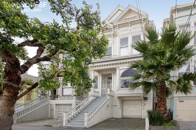 Building Photo - 3267 20th St