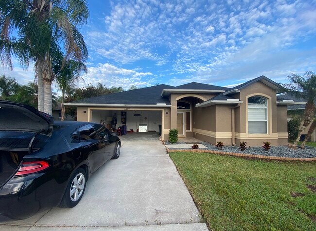 Foto del edificio - 6407 Whit Ct