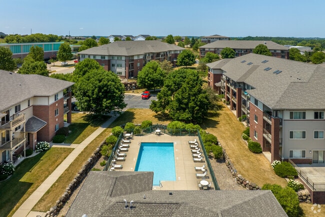 Aerial Photo - Prairie Crest Apartments