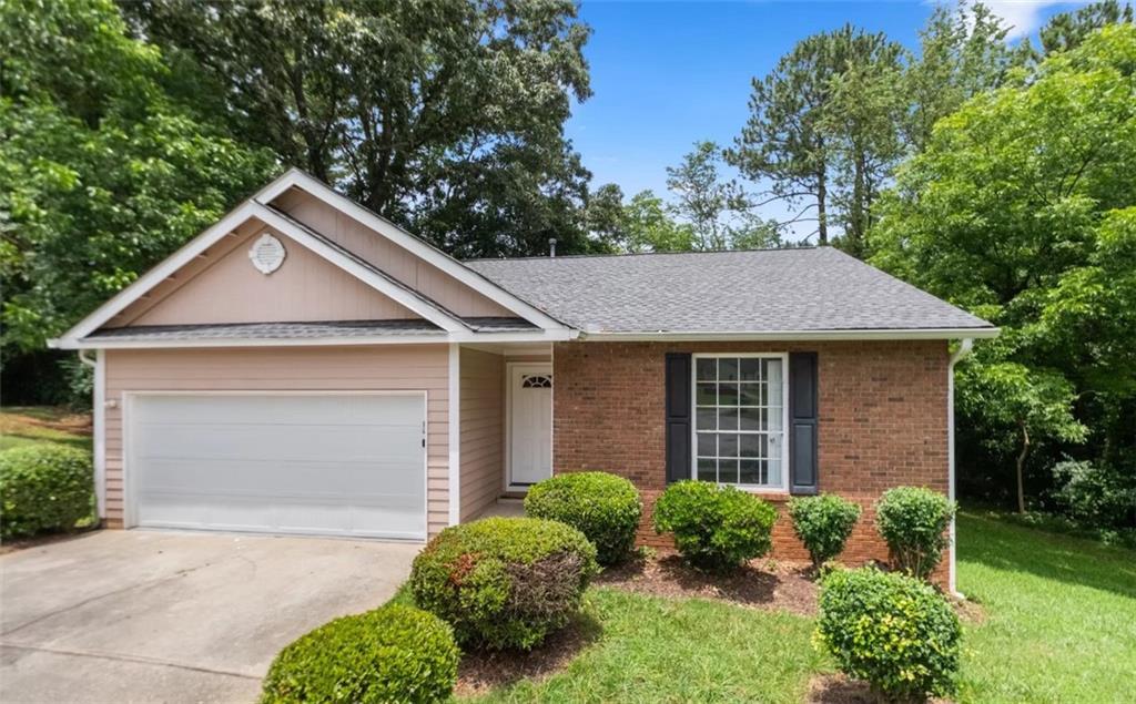 Foto principal - 1540 Foxhall Ln SE