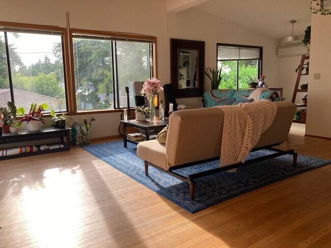 Sala de estar - 2312 SW 119th St