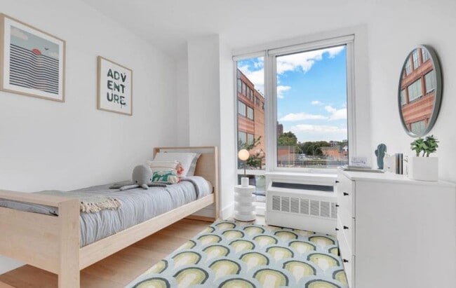 Foto del edificio - 1 bedroom in Long Island City NY 11106