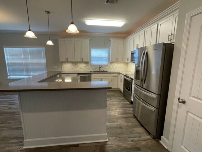 Foto del edificio - 505 Johnson Street, Valparaiso, FL 32580