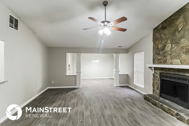 Foto del edificio - 7326 Exeter Ct