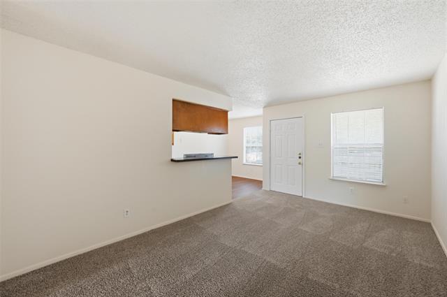 Foto del edificio - 504 Kings Way Dr