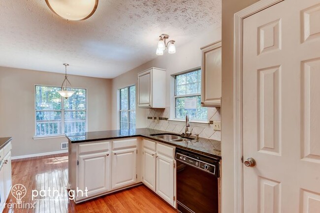 Building Photo - 4 br, 3 bath House - 305 Monaco Run UNIT