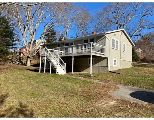 Foto principal - 28 Clearwater Dr