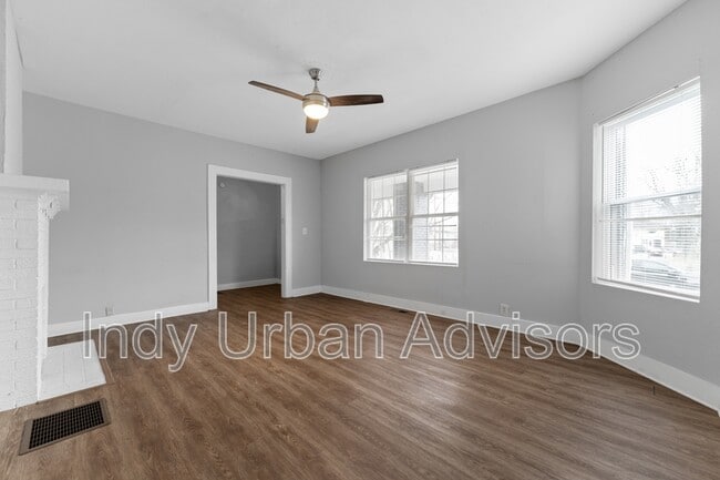 Photo - 2954 Ruckle St House