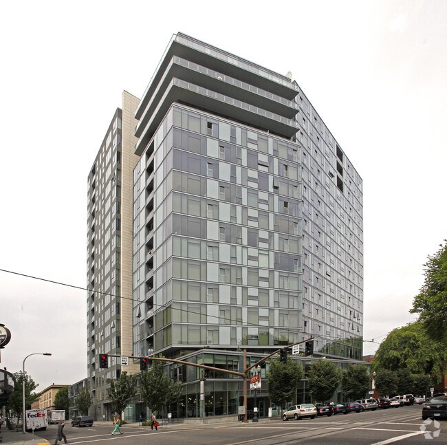 Eliot Tower Rentals Portland, OR