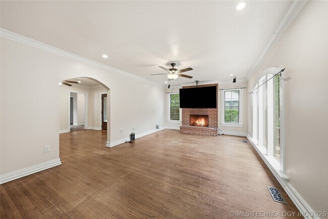 Foto del edificio - 3172 S Woodward Blvd