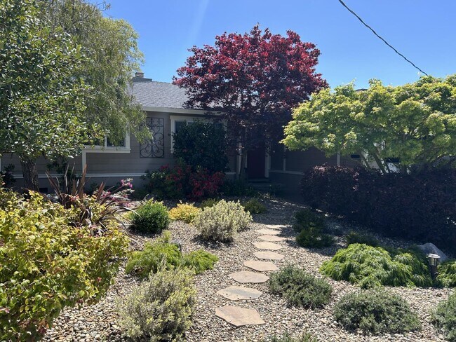 Building Photo - 1 Key Largo Course