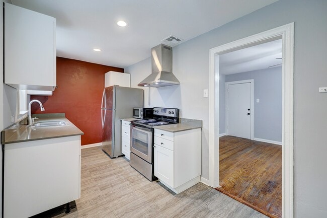 Foto del edificio - 2610 White Oak Dr