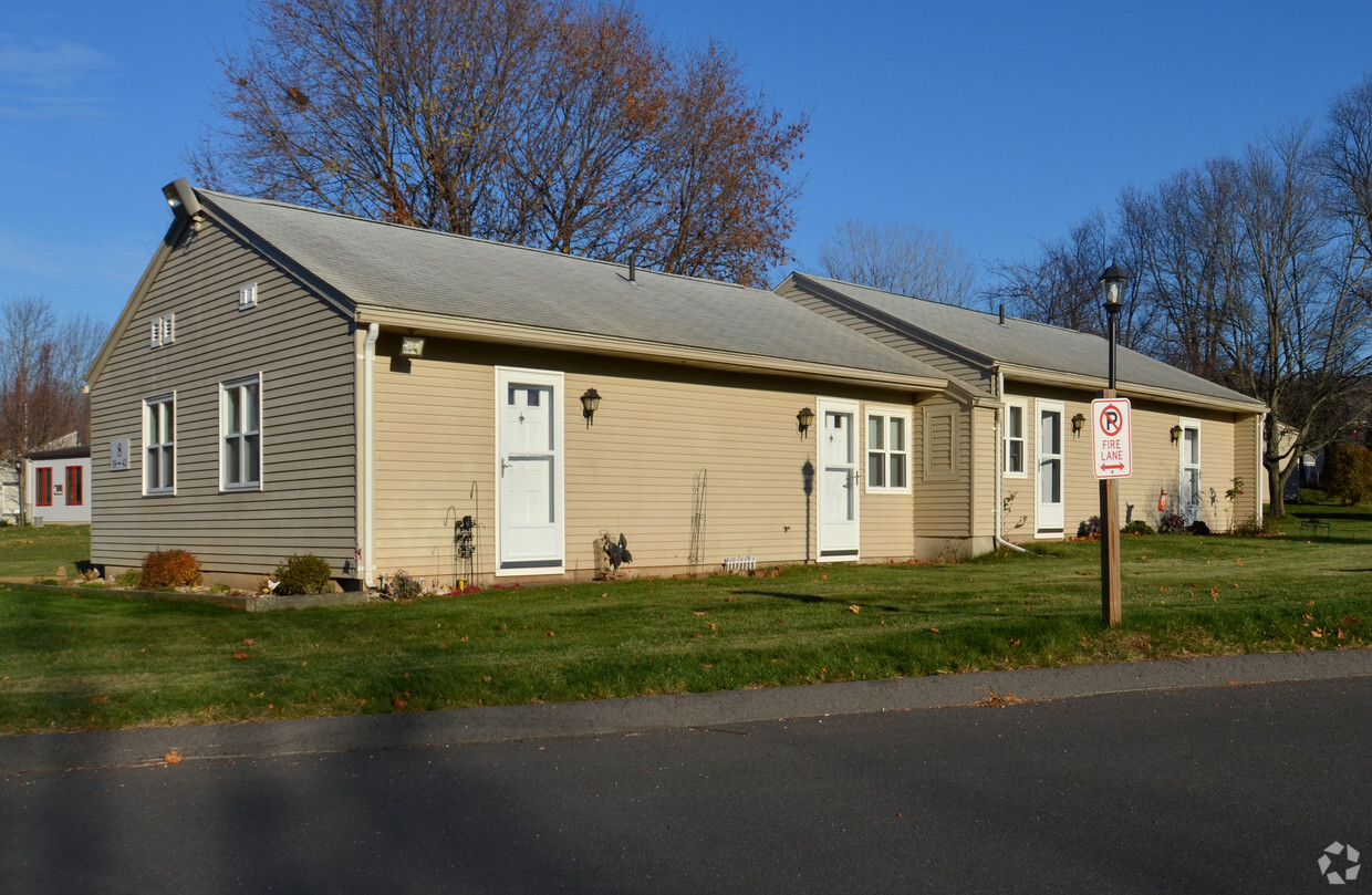 Primary Photo - Snipsic Village