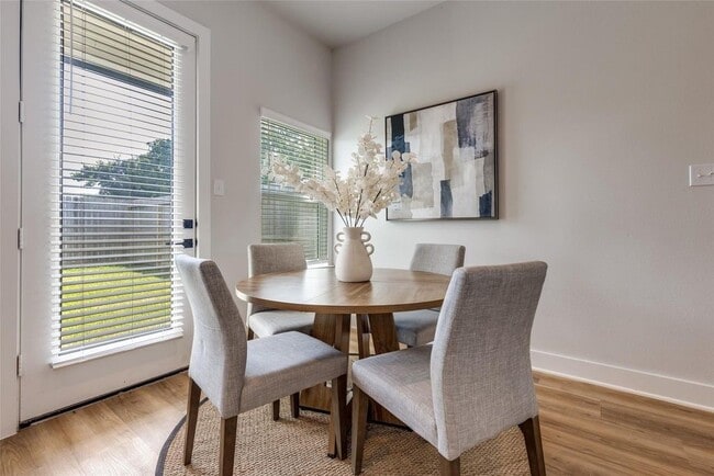 Building Photo - 13131 Perennial Spgs Dr