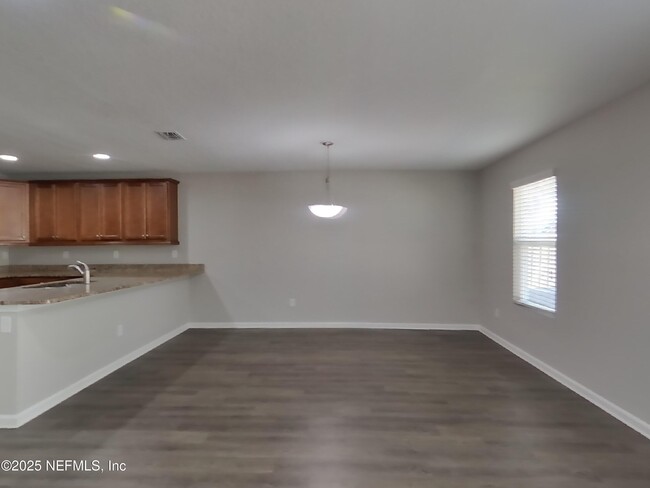 Building Photo - 8751 Barco Ln