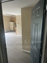 Building Photo - 4531 Boardwalk Dr