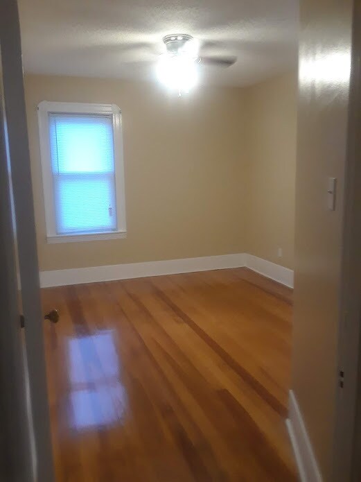 bedroom - 172 Hathaway St