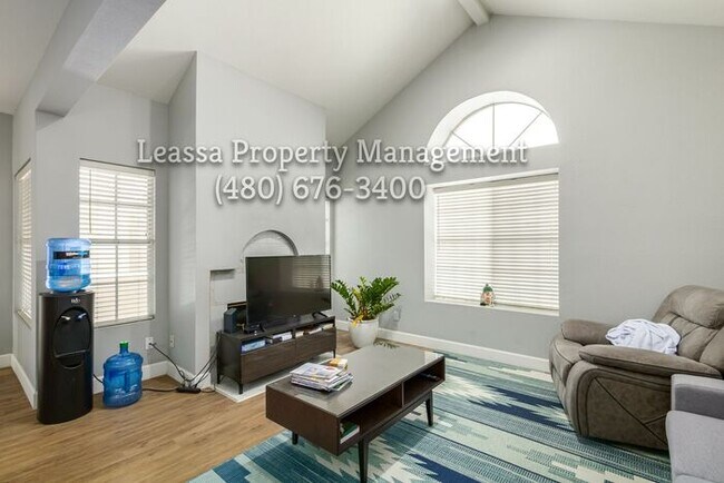 Building Photo - 7675 E McDonald Dr
