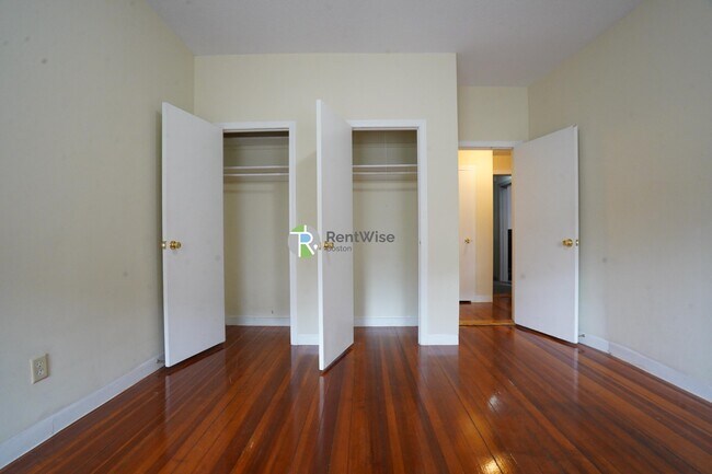 Foto del edificio - 1120 Commonwealth Ave