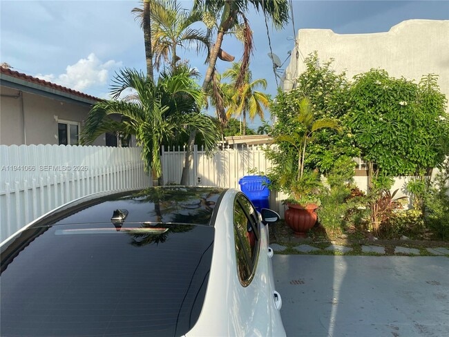 Foto del edificio - 1631 NW 29th Ave