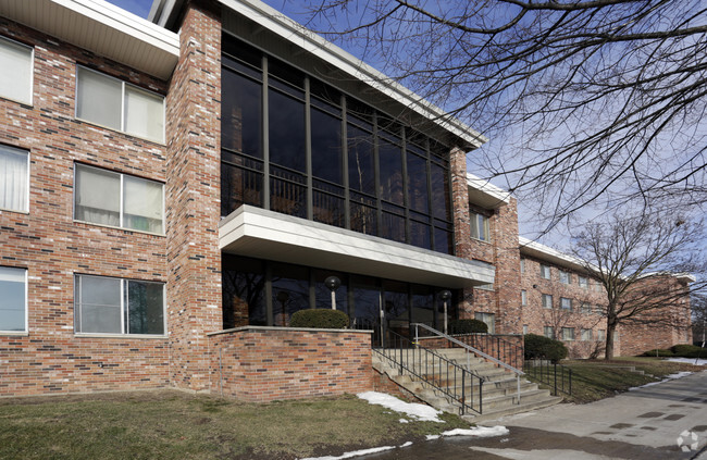 Building Photo - Northport Apartments