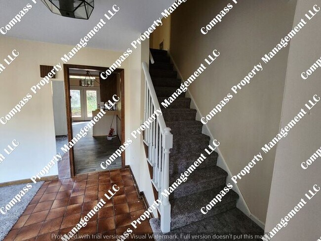 Foto del edificio - $1895 - 2 Story Single Family Home - Gap