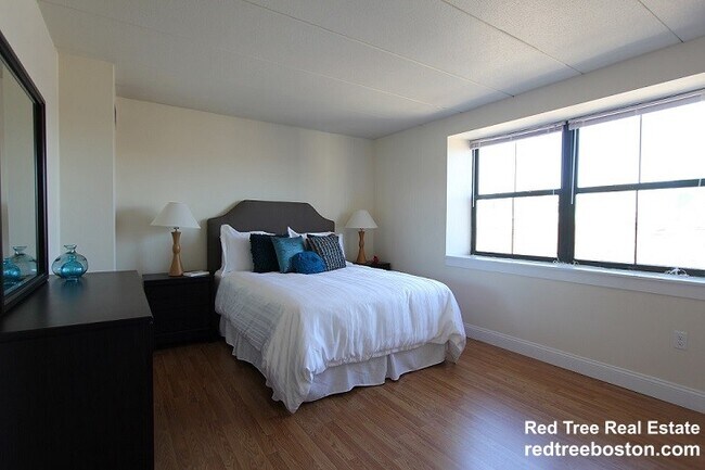 Foto del edificio - 801 Tremont St