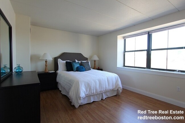 Photo - 801 Tremont St Apartment