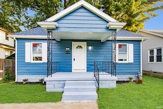 Building Photo - 308 E Missouri St