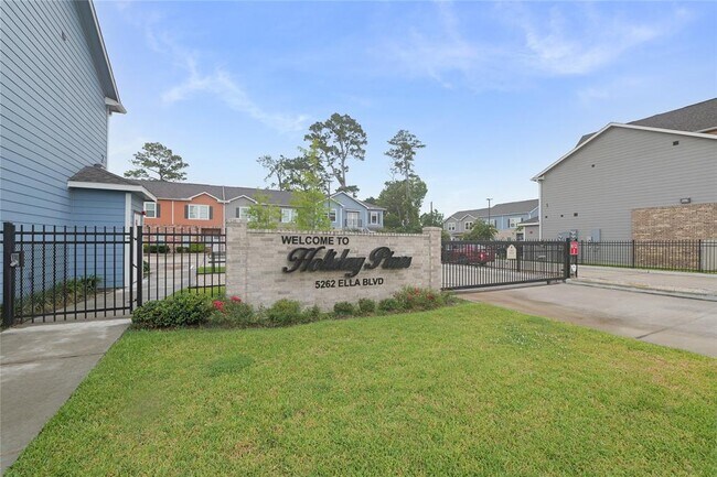 Building Photo - 5262 Ella Blvd