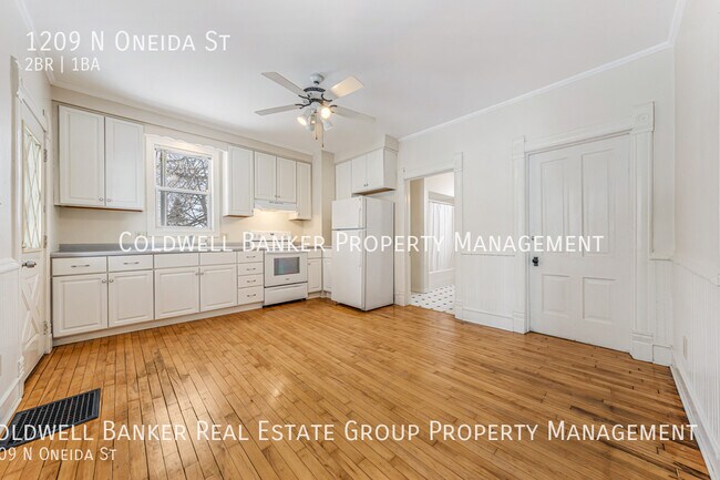 Foto del edificio - 1209 N Oneida St