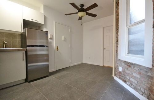 Building Photo - 175 Delancey St