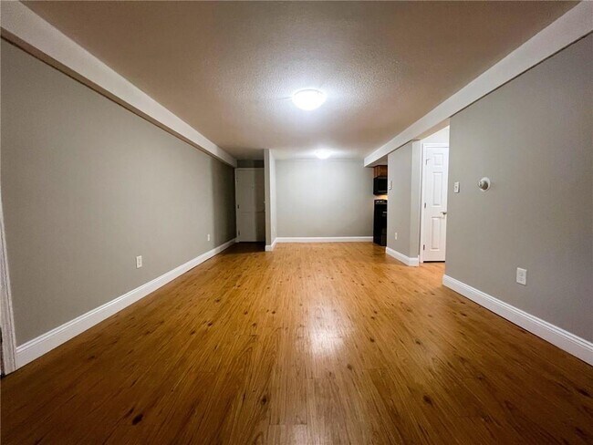 Foto del edificio - 1371 Mendon Rd