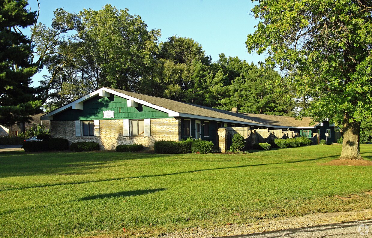 Coventry Place Apartments in Painesville, OH
