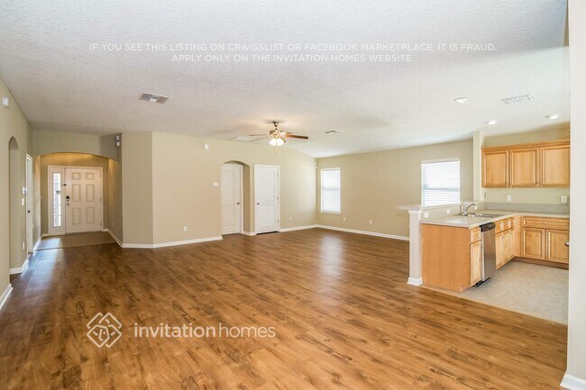 Building Photo - 6357 Louis Clark Ct