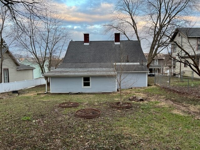Building Photo - 229 Corwin Ave