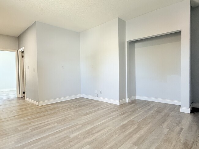 Photo du bâtiment - 581 Pierre Ave