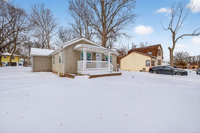 Foto del edificio - For Rent – 3 Bedroom Home | Section 8 Welcome