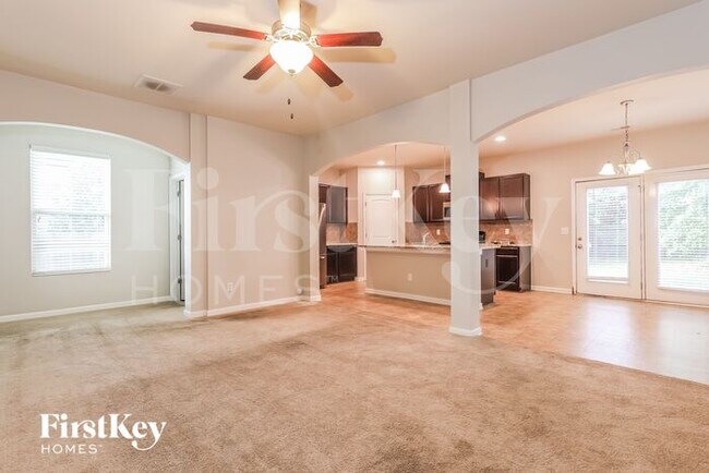 Foto del edificio - 2648 Cornwall Dr