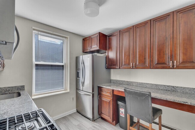 Foto del edificio - 787 Summit Ave