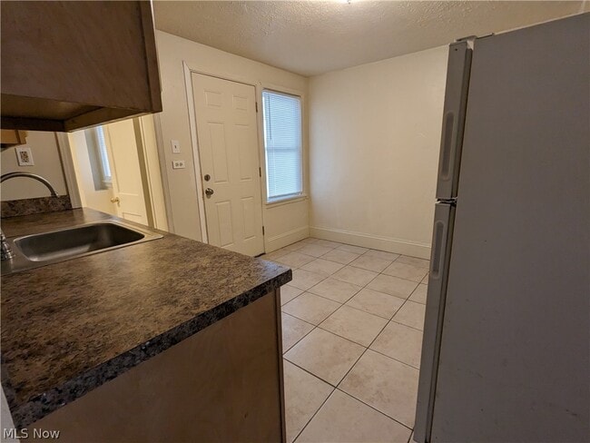 Building Photo - 15300 Waterloo Rd