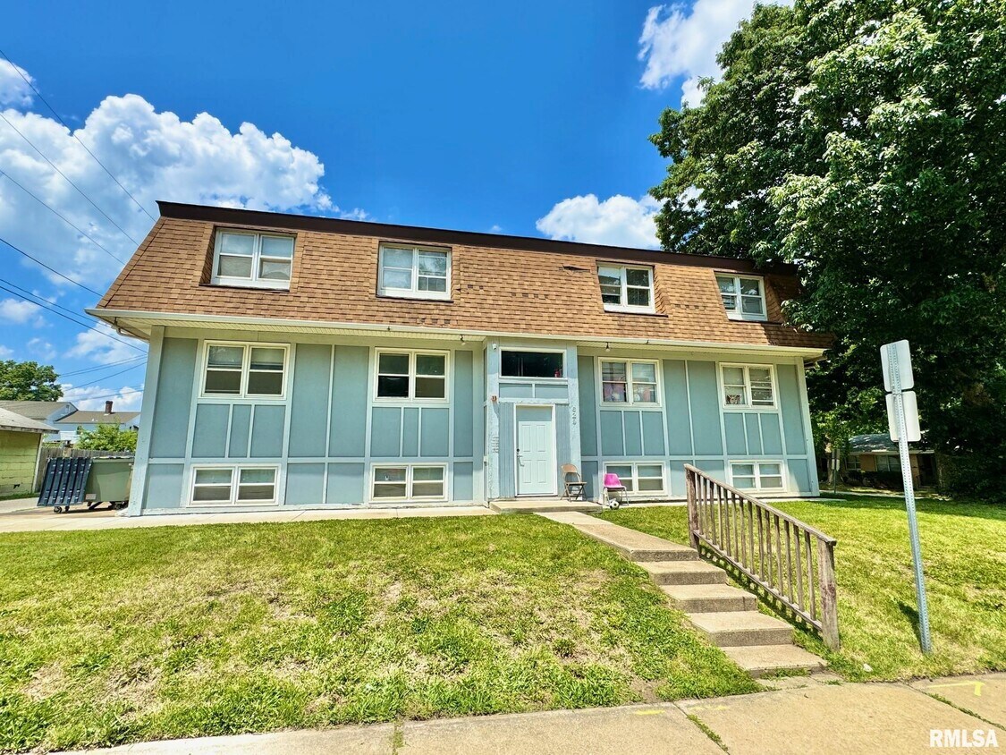 Primary Photo - 629 W Washington St