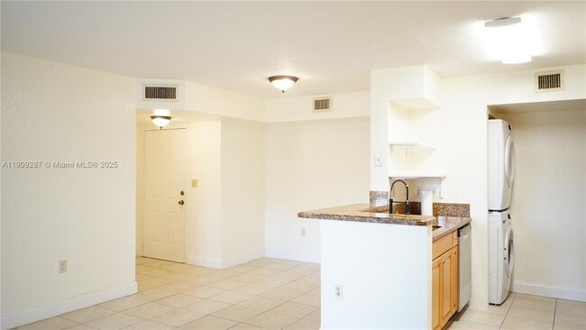 Foto del edificio - 15231 SW 80th St